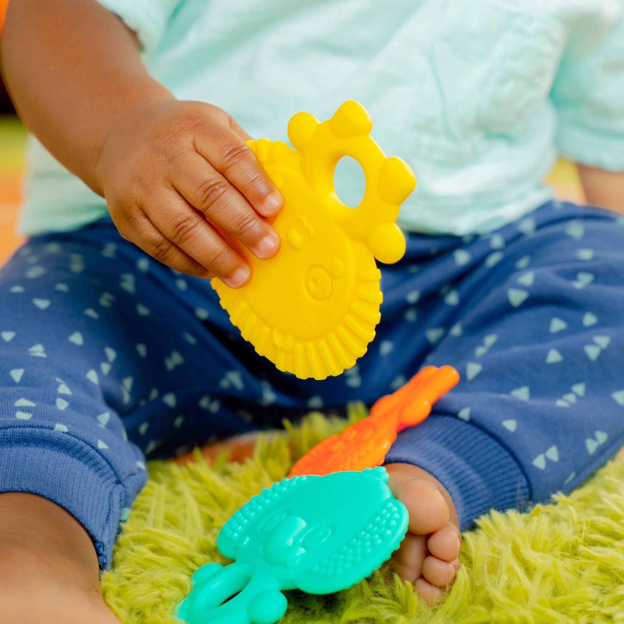 Bright Starts Gummy Buddies Teether 3 Pack - Image 8