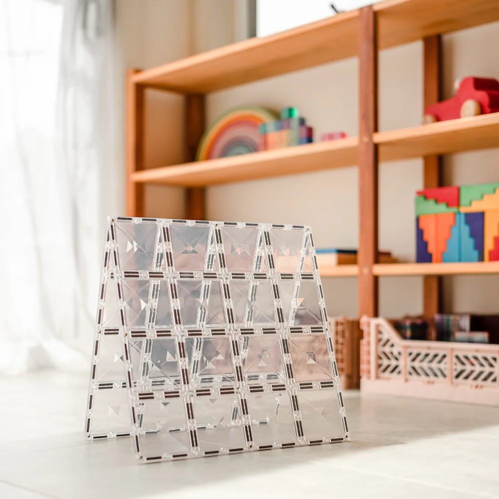 CONNETIX Magnetic Tiles 2 Piece - Clear Base Plate Pack - Image 5