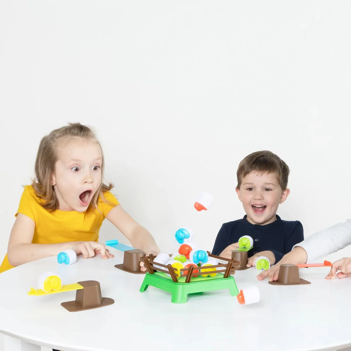 Fat Brain Toys Heap-O-Sheep Game - Image 7