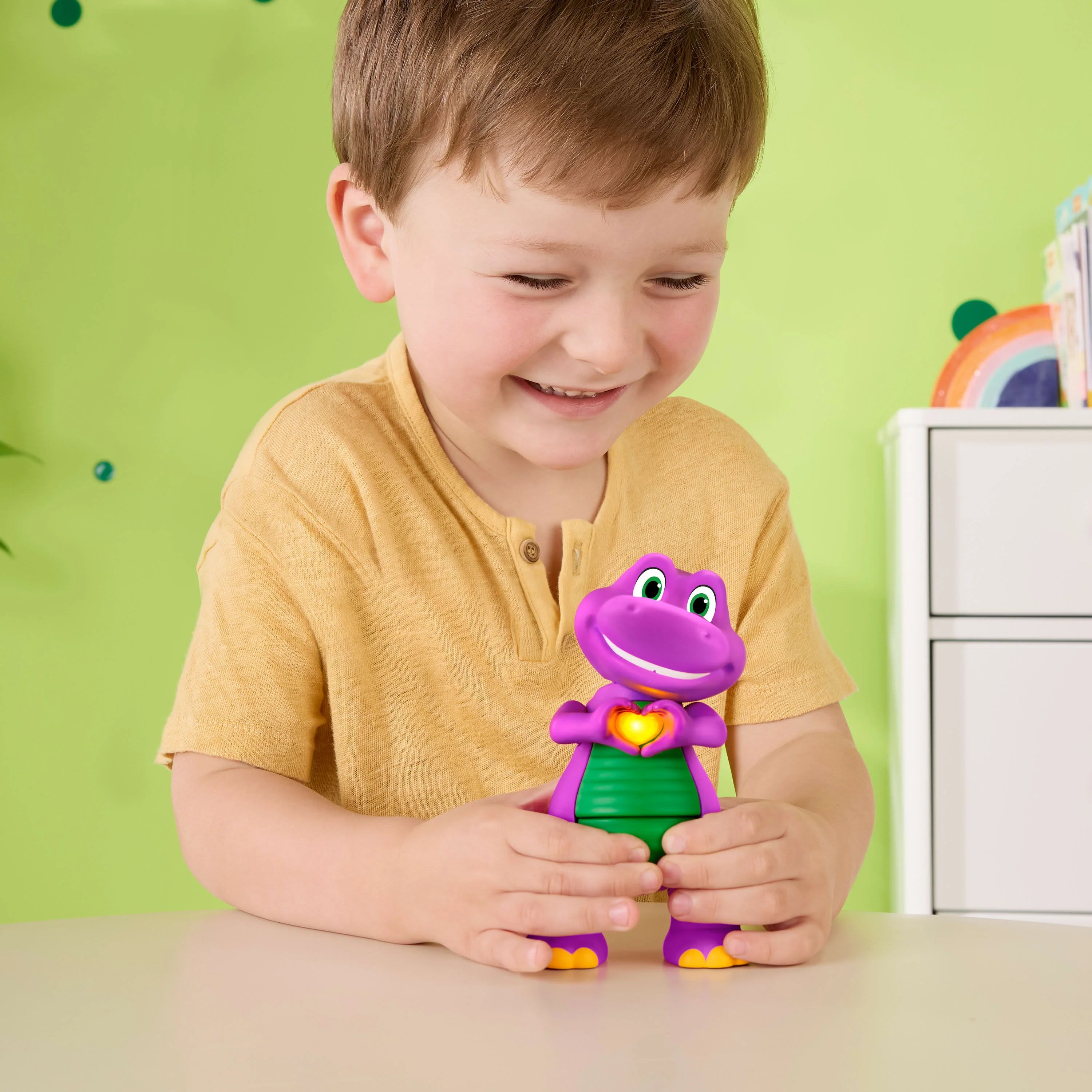 Barney's World Heart Hands Barney - Image 6
