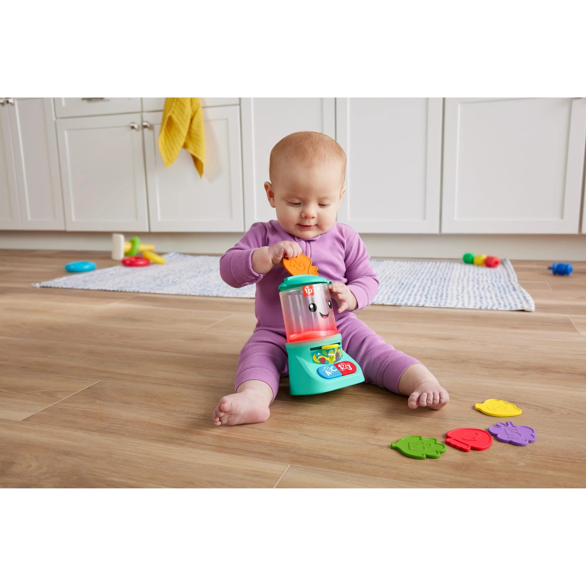 Fisher-Price Laugh & Learn Counting & Colours Smoothie Maker - Image 7