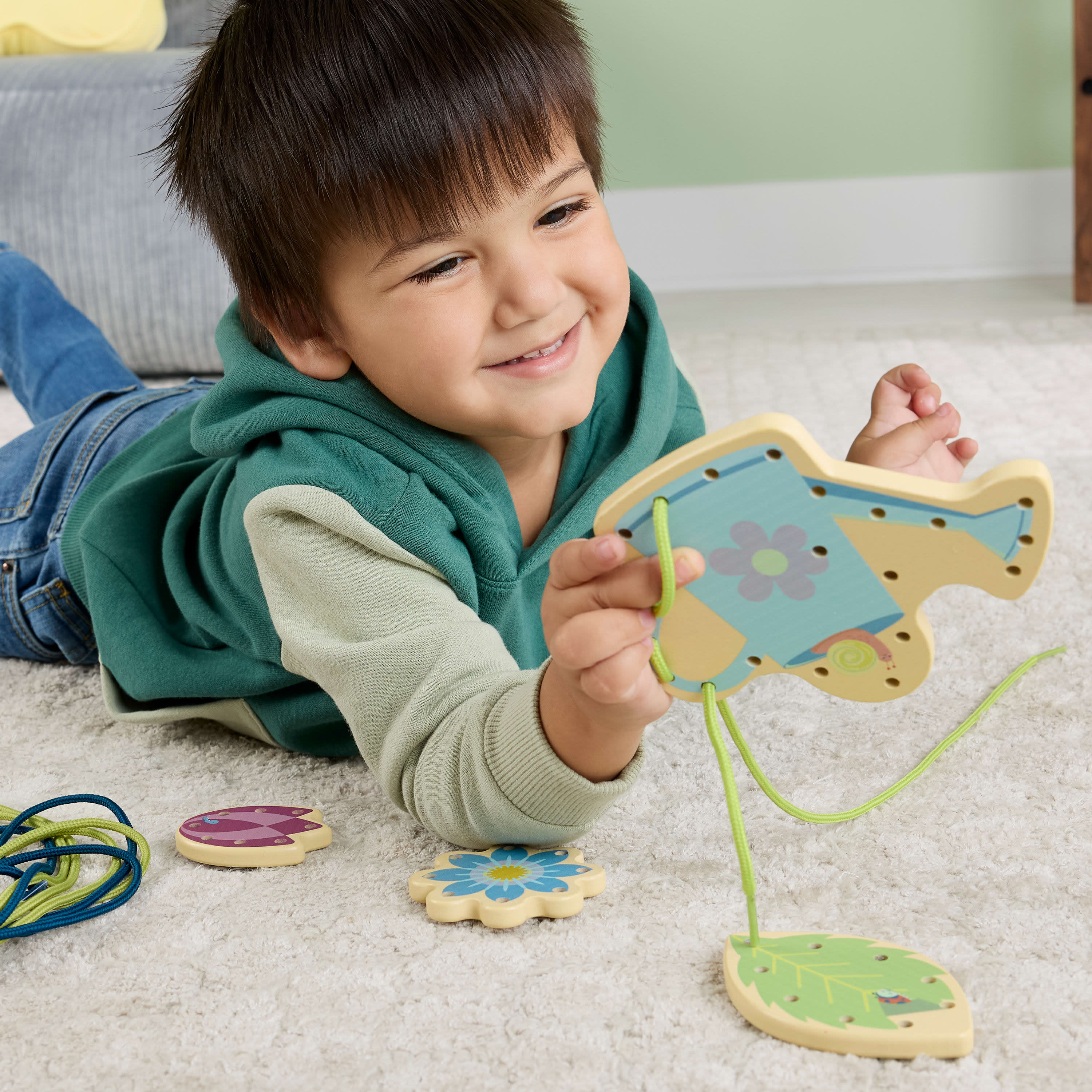 Fisher-Price Tiny Garden Wooden Lacing Set - Image 6