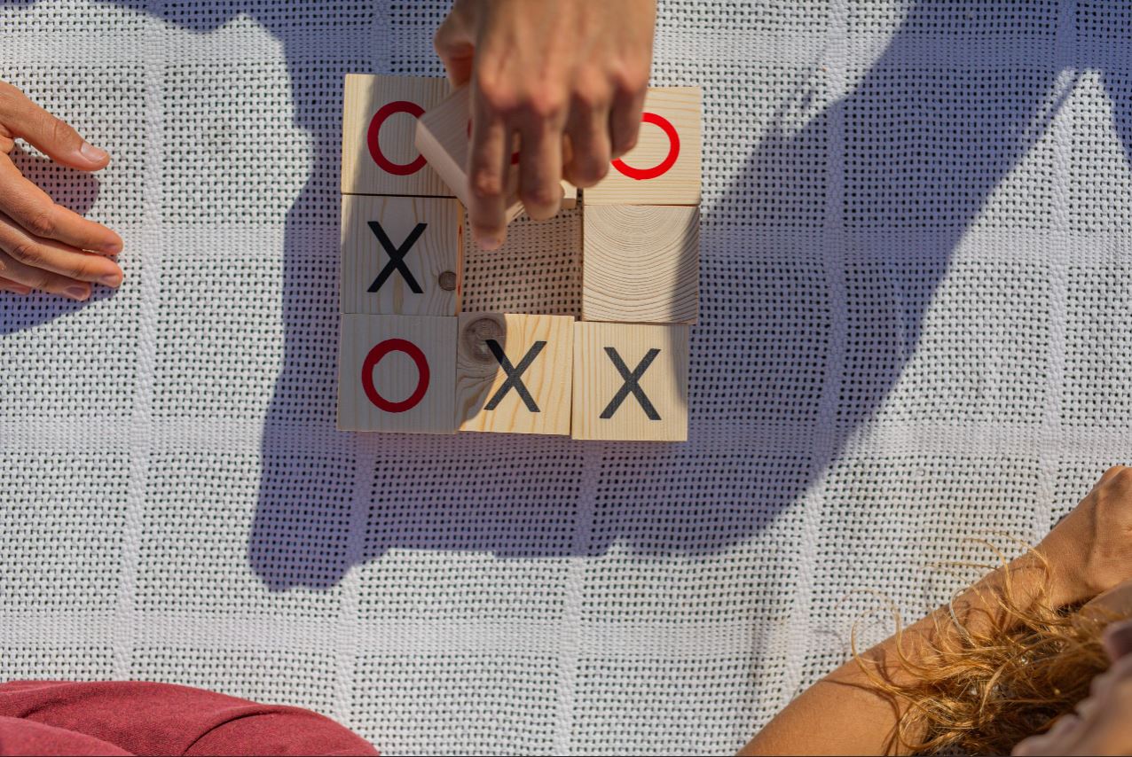 Formula Sports Tic Tac Toe - Image 4