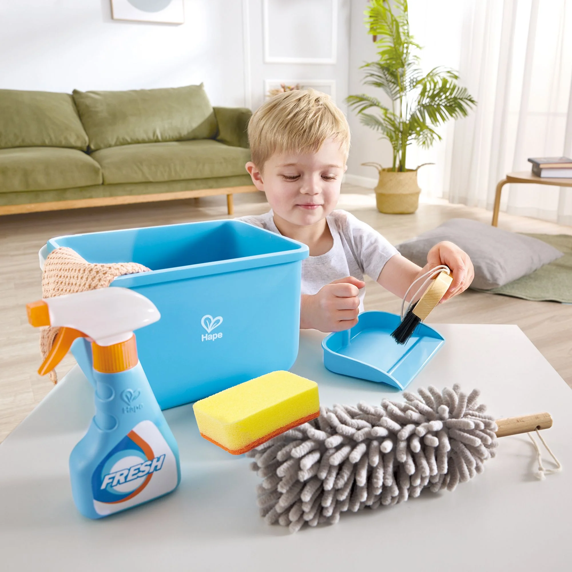 Hape Bucket Cleaning Set - Image 2