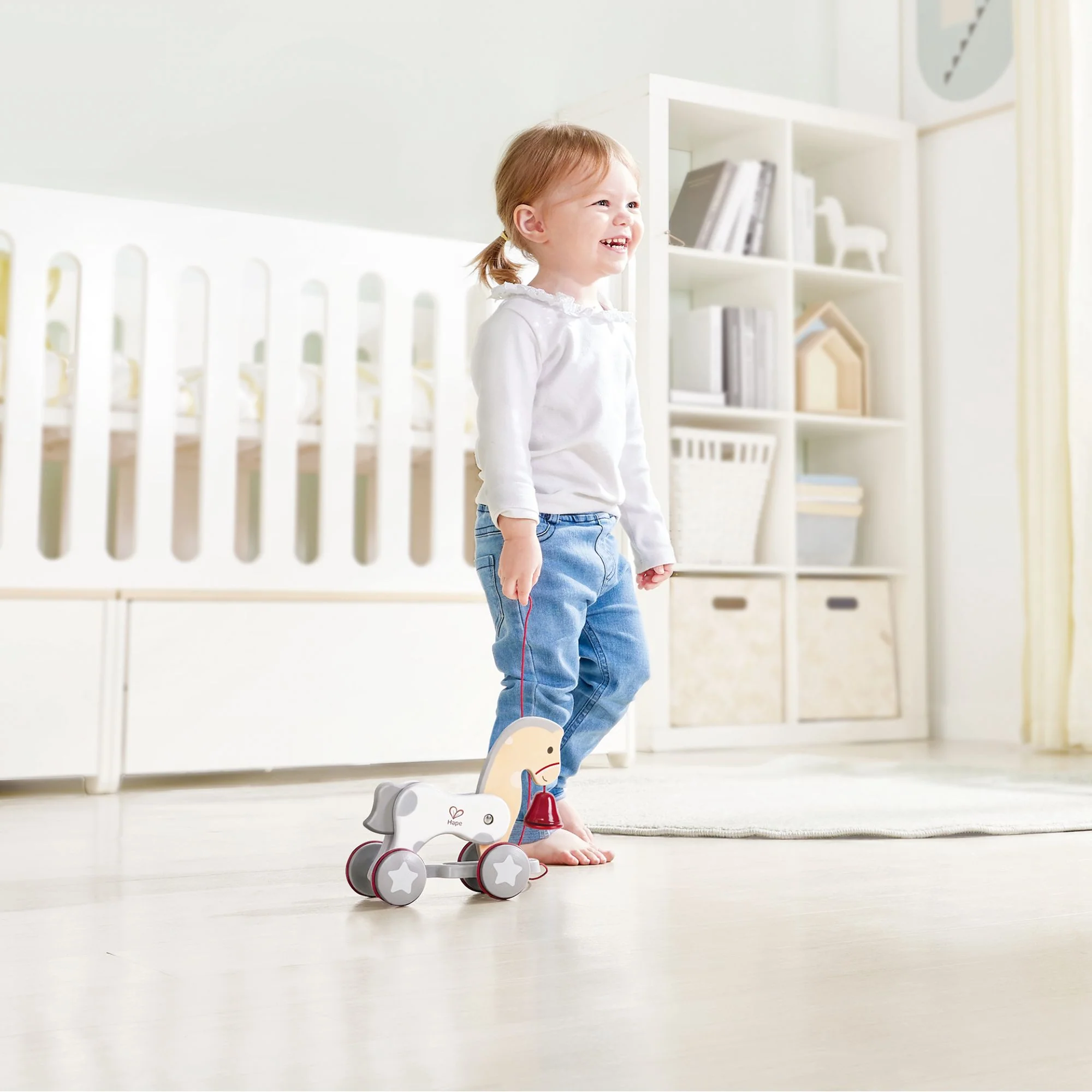 Hape Pull Along Pony - Image 4