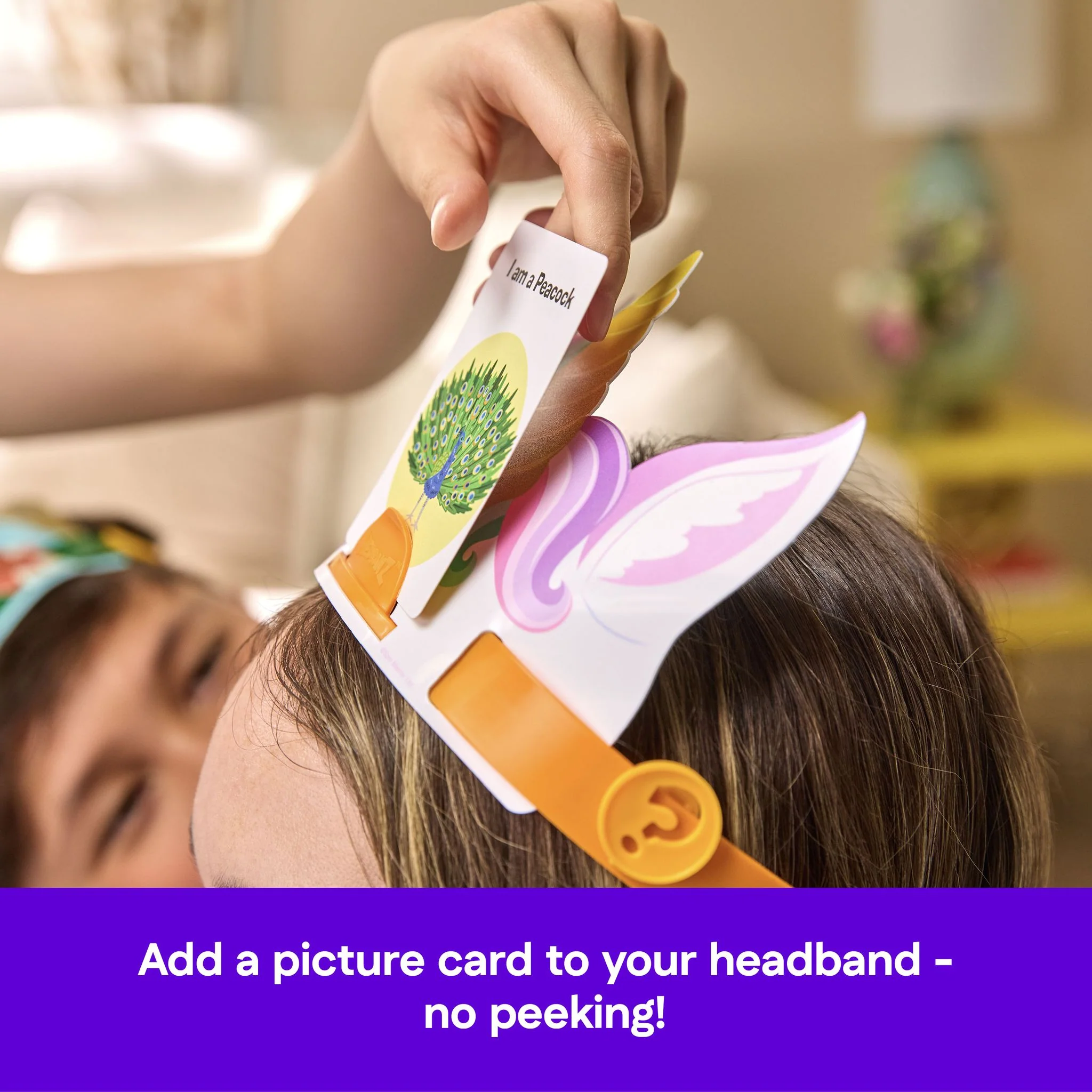 Hedbanz 3rd Edition - Image 5