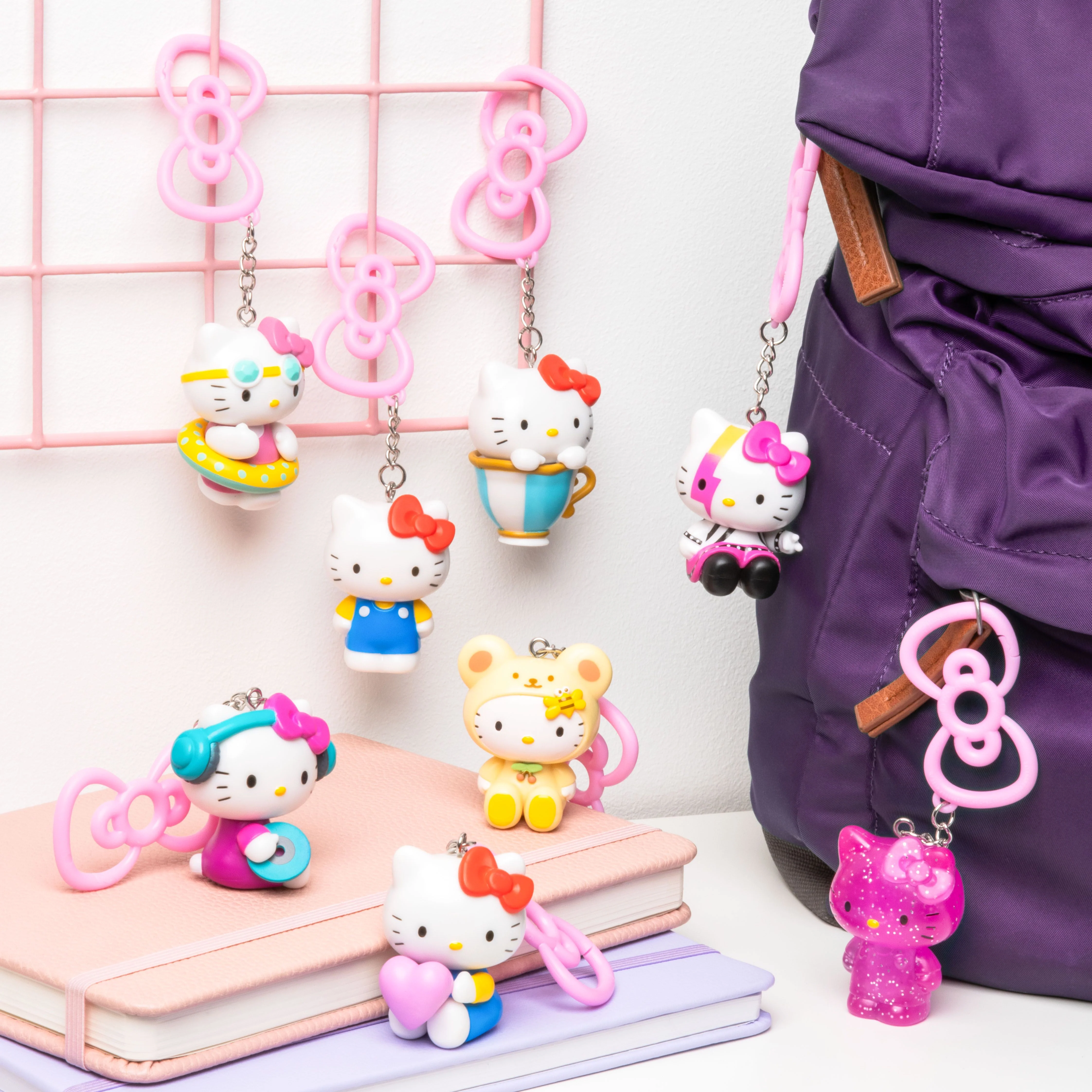 Hello Kitty Backpack Buddies Blind Box - Image 3