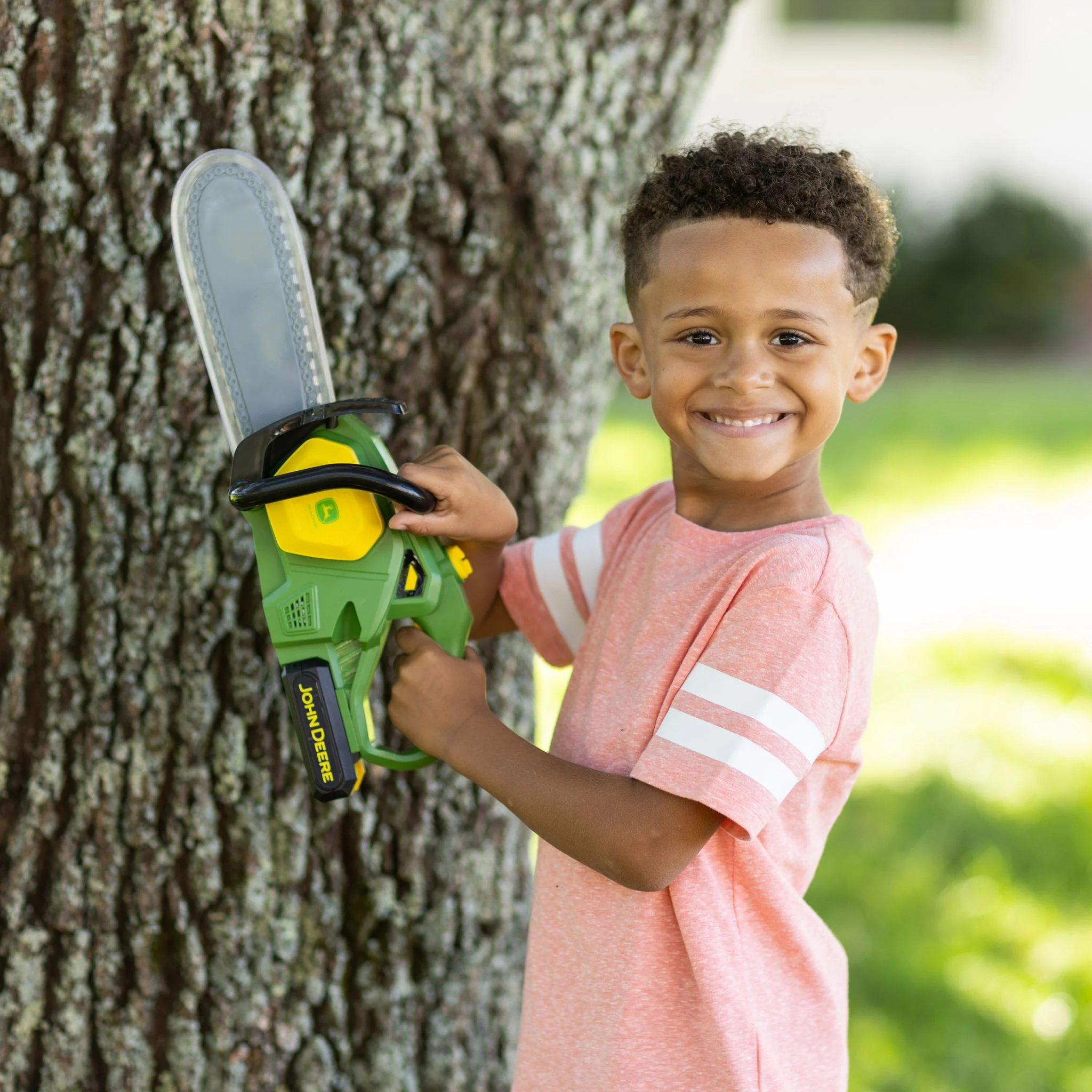 John Deere Motorised Chainsaw Toy - Image 5