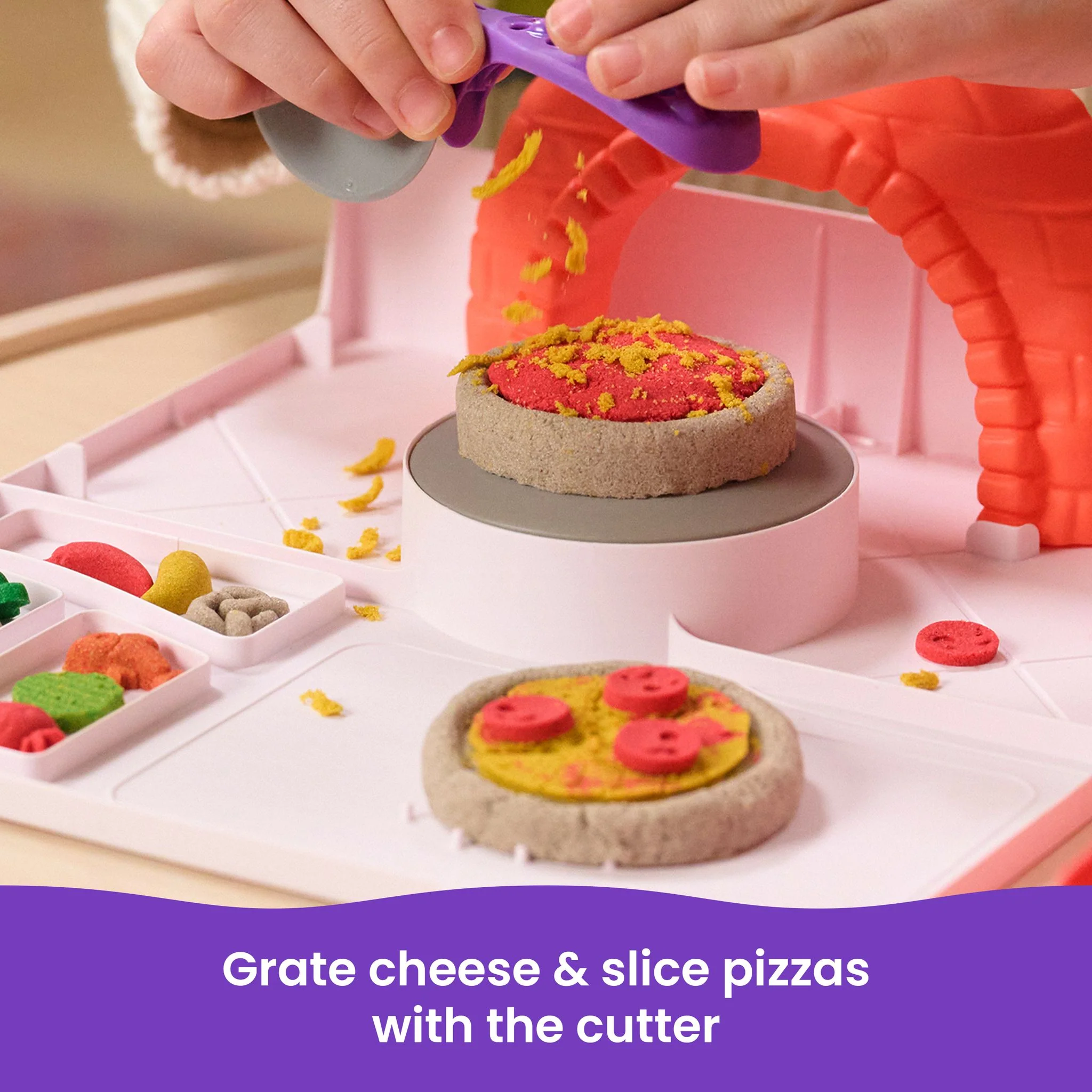 Kinetic Sand Squish Pizza - Image 8