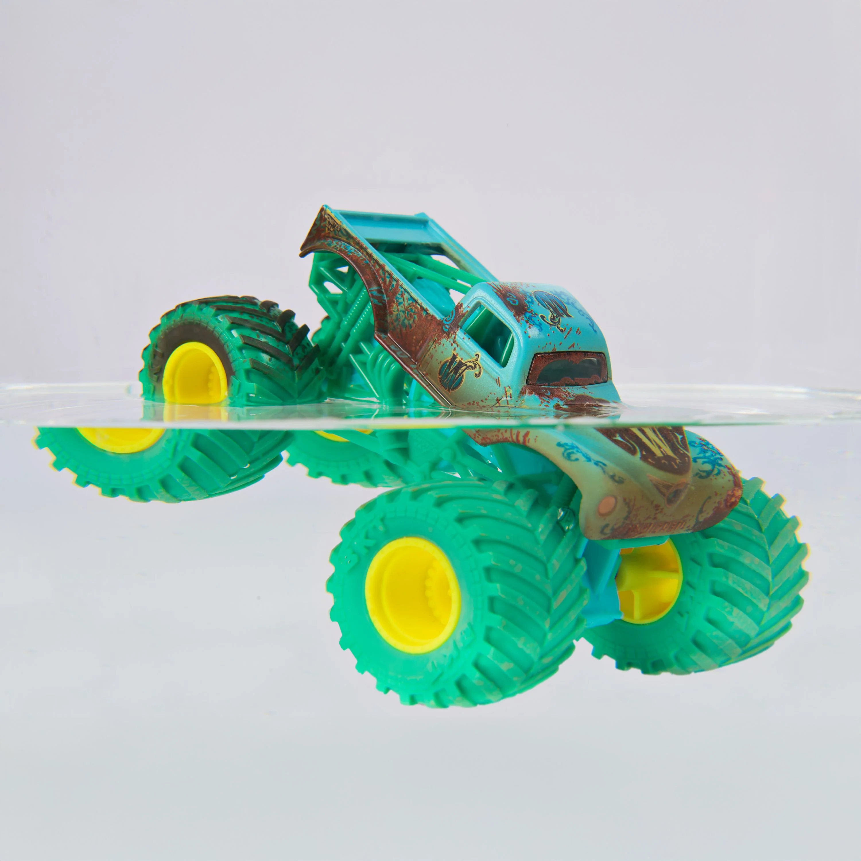 Monster Jam 1:64 Monster Truck Mud Blasters Whiplash - Image 3