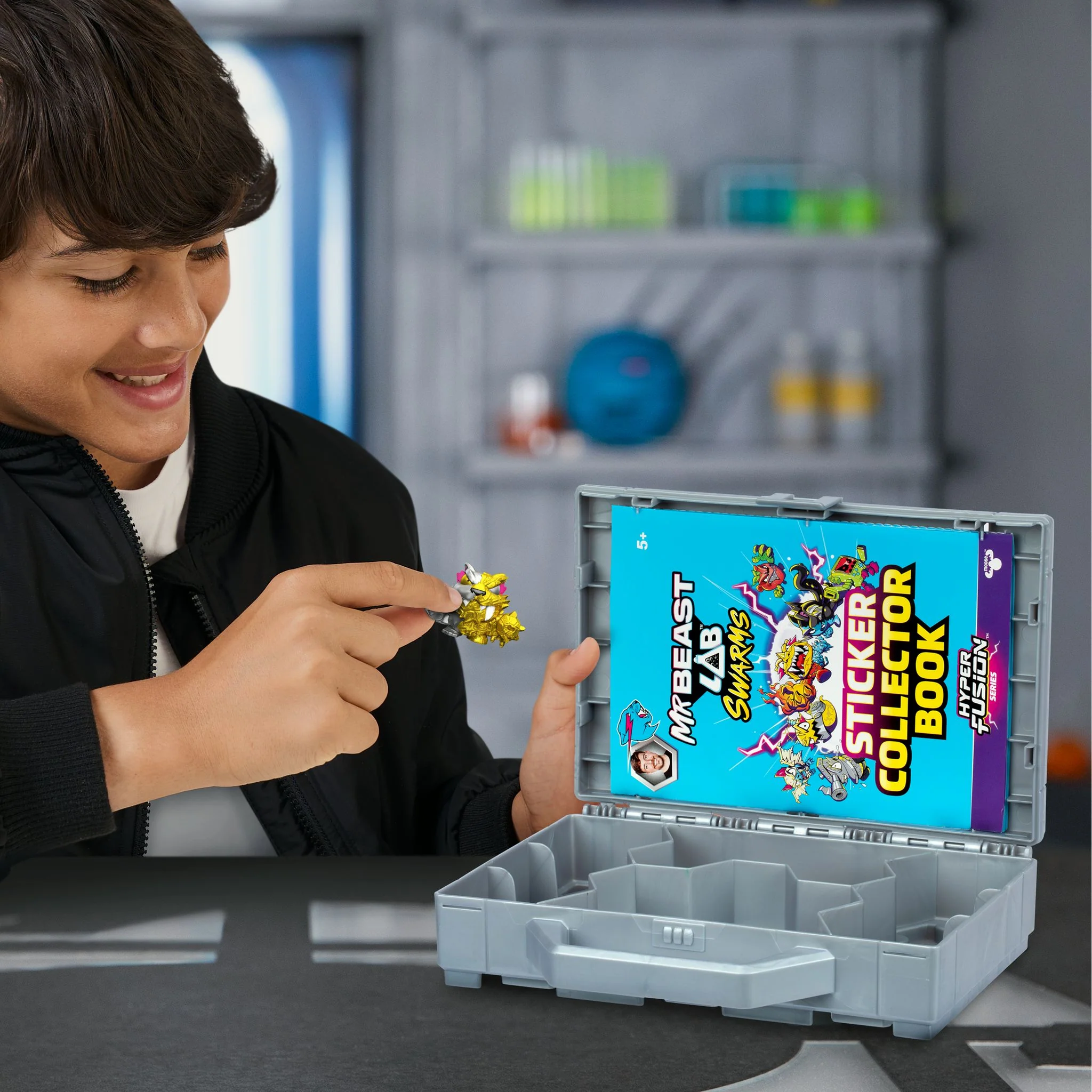 MrBeast Lab Swarms Hyper Fusion Starter Pack - Image 5