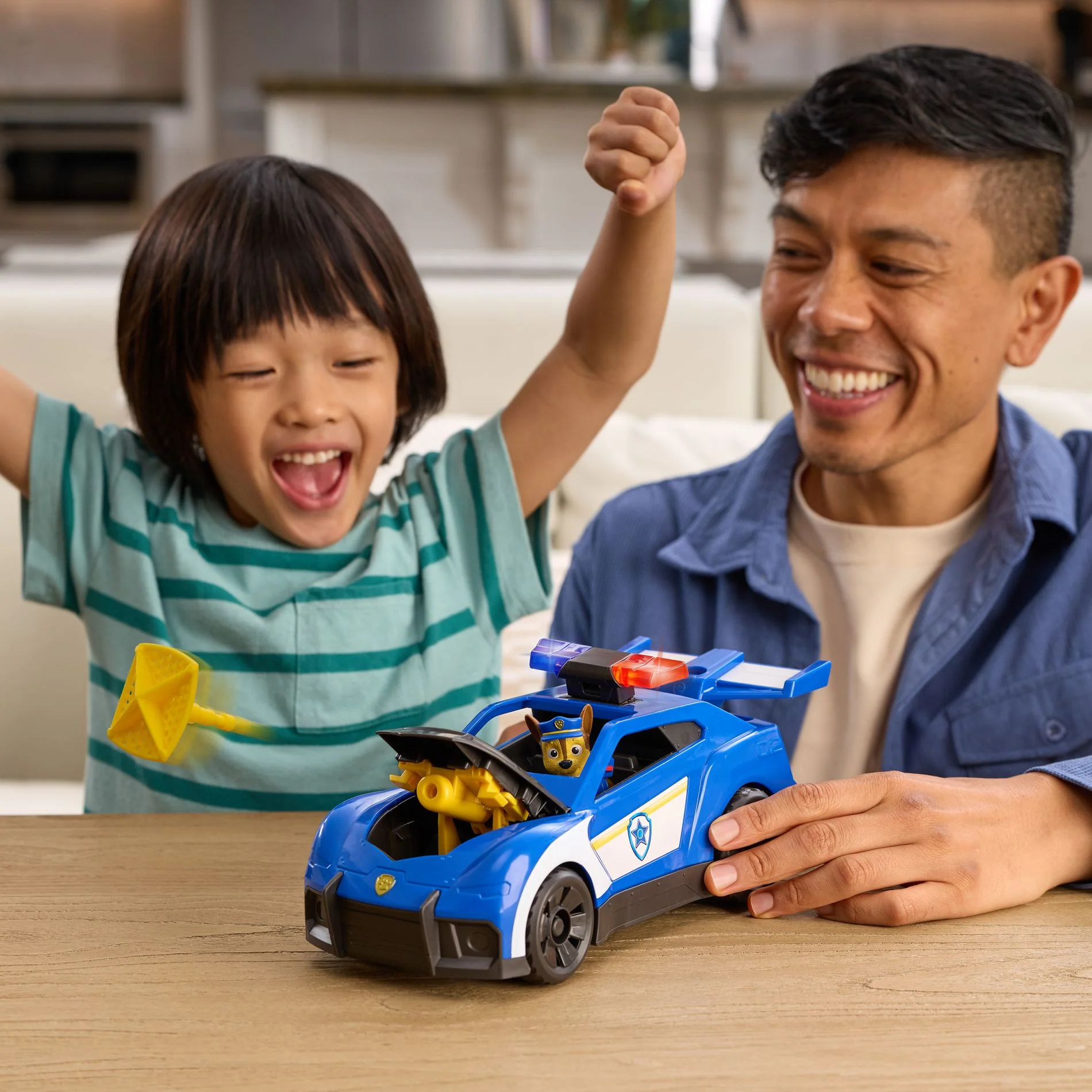 PAW Patrol Search & Rescue Chase’s Launch ‘N’ Rescue Cruiser - Image 8