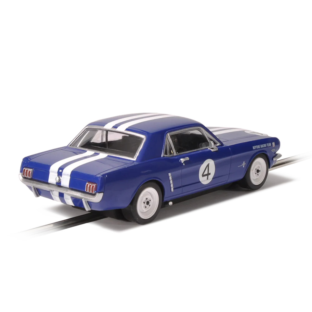 Scalextric Ford Mustang Neptune Racing Norm beechey - Image 3