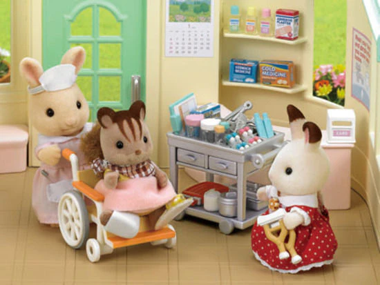 Sylvanian Families Country Nurse Set - Image 6