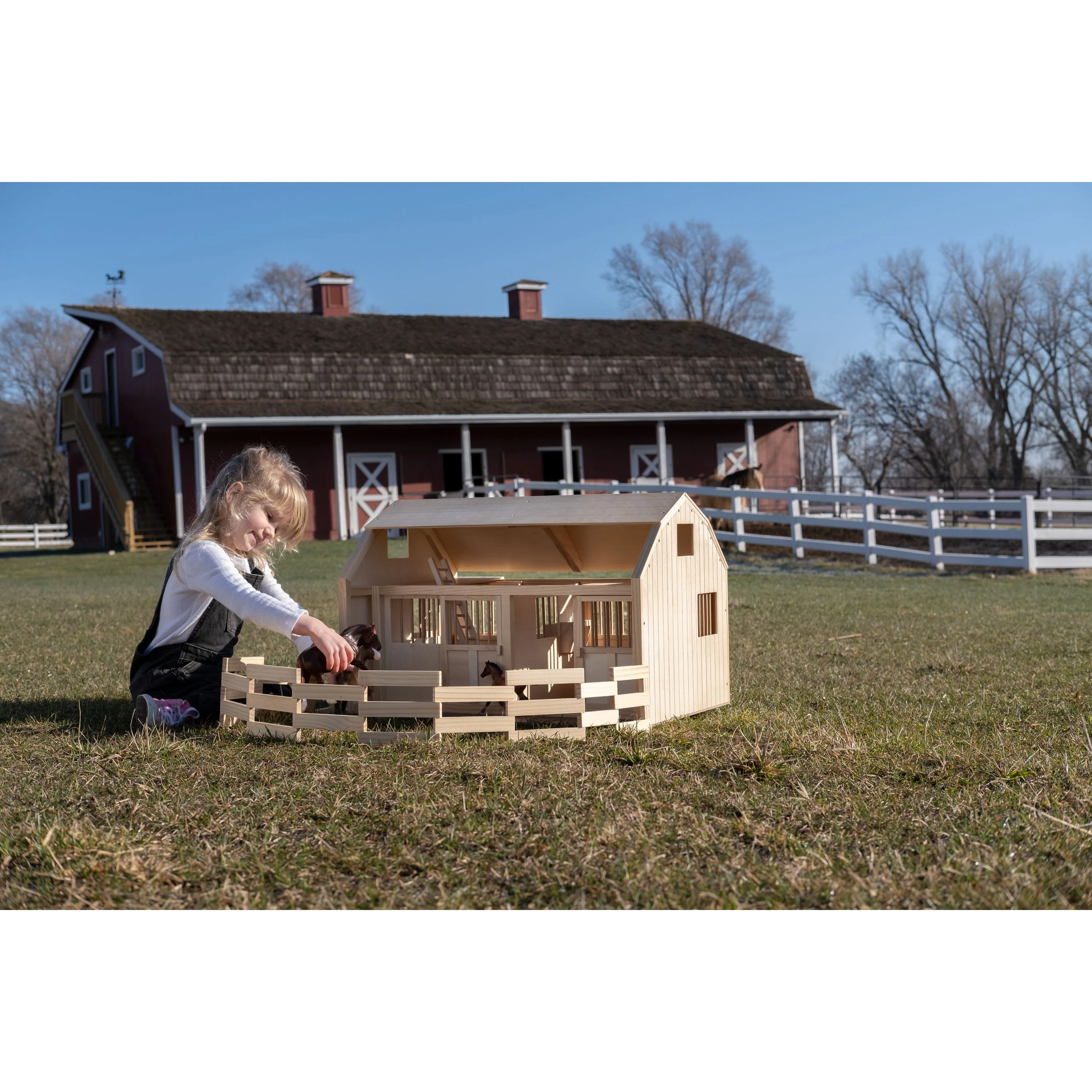 TOMY Countryside Wooden Stable & Barn Set - Image 4